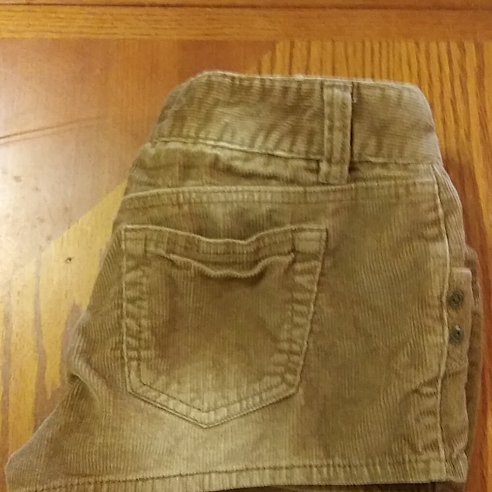 Shorts - Picture 2 of 2